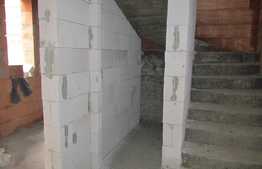 Duplex de vanzare, 116 mp utili, teren de 200 mp, semifinisat!