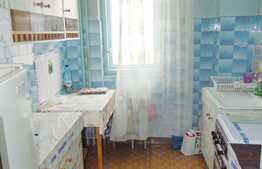 Apartament 2 camere, 45 mp, etaj intermediar, zona Mercur