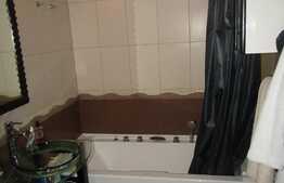 Apartament modern, 65 mp, A.C., etaj intermediar, zona Parcul Rozelor