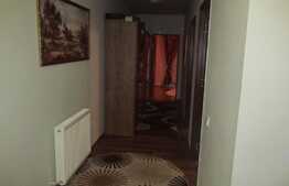 Vanzare 2 camere, 58 mp, terasa de 16 mp! Parcare! Zona strazii Eroilor!