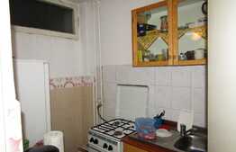 De vanzare garsoniera, 29 mp, decomandata, etaj intermediar, zona Mc Donalds