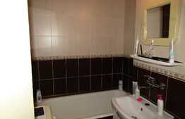 De vanzare garsoniera, 29 mp, decomandata, etaj intermediar, zona Mc Donalds