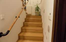 Apartament pe doua niveluri, 113 mp, la cheie! Terasa de 12 mp! Zona Porii!