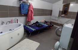 Apartament pe doua niveluri, 113 mp, la cheie! Terasa de 12 mp! Zona Porii!