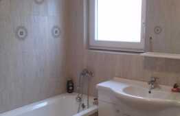 Apartament modern cu 2 camere, 56 mp, terasa de 122 mp, zona Romul Ladea