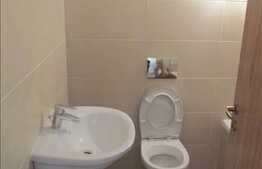 Apartament 4 camere,98 mp utili, terasa de 45 mp, 2 locuri de parcare