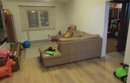 Apartament 4 camere, 95 mp, sistem de alarma, zona strazii Bucuresti