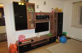 Apartament 4 camere, 95 mp, sistem de alarma, zona strazii Bucuresti