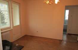 Apartament 2 camere, 38.5 mp, etaj intermediar, zona Piata Hermes