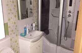 3 camere, 52.4 mp, parcare cu CF! Zona strazii Porii!