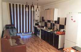 3 camere, 52.4 mp, parcare cu CF! Zona strazii Porii!