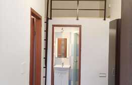 Garsoniera 23 mp, nisa de dormit, decomandata, la casa, zona Piata Mihai Viteazu