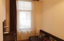 Garsoniera 23 mp, nisa de dormit, decomandata, la casa, zona Piata Mihai Viteazu