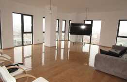 Penthouse 6 camere, 210 mp, decomandat, imobil nou, zona P-ta Mihai Viteazu