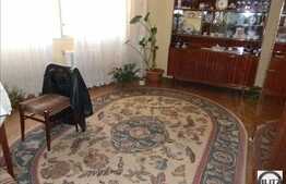 Apartament 4 camere, decomandat, 81 mp utili, cu boxa la subsol, zona Pritax