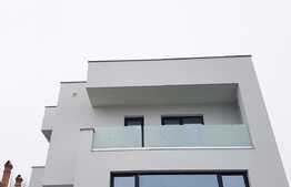 Casa de locuit, 220 mp, constructie noua, ultrafinisata, zona Grand Hotel Italia