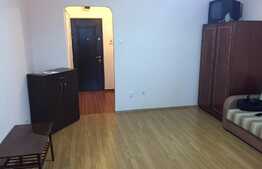 De vanzare garsoniera, 29 mp, etaj intermediar, zona Universitatii Bogdan Voda