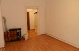 Garsoniera de inchiriat, 22 mp, zona Emag