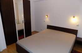 Apartament  2 camere, 46 mp, garaj, terasa 12 mp, zona Piata 1 Mai