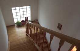 Triplex de vanzare, 180 mp utili, 250 mp teren, zona Lidl!