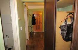 Apartament 3 camere, decomandat, 65 mp, parcare, boxa la subsol, zona Nora