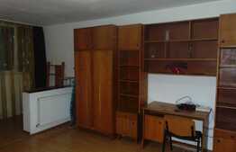 Garsoniera de inchiriat 39 mp, etaj intermediar, zona strazii Parang