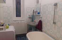 Apartament 3 camere, 77 mp, gradina de 129 mp, parcare, boxa, zona strazii Horea