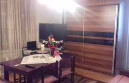 Apartament 2 camere, 57 mp, decomandat, boxa la subsol, zona Petrom