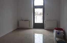 Spatiu comercial, zona cu vad!