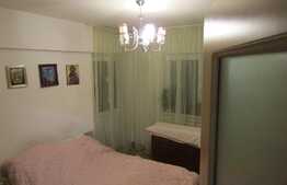 Apartament 3 camere, 70 mp, decomandat, parcare, etaj intermediar, zona Big