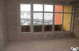 Acces usor! Semifinisat! 1 cam + Terasa spatioasa!