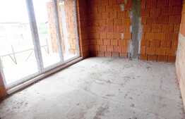 Triplex de 118 mp utili, teren de 120 mp!