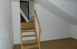 Apartament 4 camere, 90 mp, 3 parcari, zona strazii Bucuresti