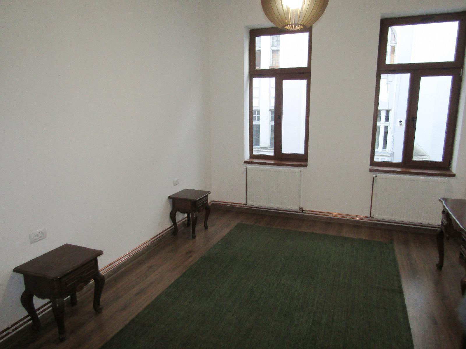 Apartament de închiriat 4 camere Central - 29317AI | BLITZ Cluj-Napoca | Poza2