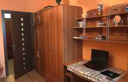 De vanzare garsoniera 28 mp, etaj intermediar, zona Facultatea Bogdan Voda