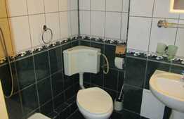 Apartament 2 camere, 60 mp, decomandat, parcare, zona strazii Teleorman