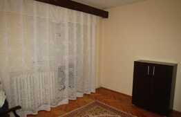 Apartament 3 camere, 70 mp, decomandat, parcare, zona strazii Aurel Vlaicu