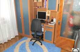 Vanzare apartament cu 4 camere decomandate! Loc parcare si boxa, zona Minerva