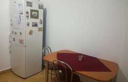 Apartament 2 camere, 68 mp, decomandat, parcare, zona strazii Calea Turzii
