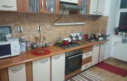 Apartament 2 camere, 68 mp, decomandat, parcare, zona strazii Calea Turzii