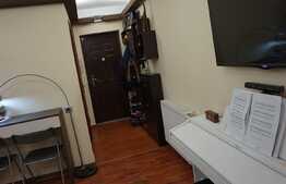 De vanzare 2 camere, 44 mp., parcare, boxa, zona Restaurant Roata