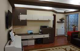 De vanzare 2 camere, 44 mp., parcare, boxa, zona Restaurant Roata