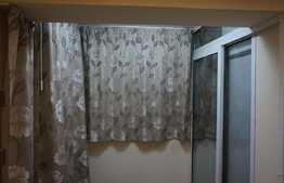 De vanzare 2 camere, 44 mp., parcare, boxa, zona Restaurant Roata