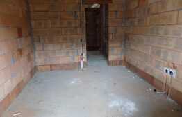 Vanzare duplex de 124 mp utili, teren de 200 mp! Zona de case!