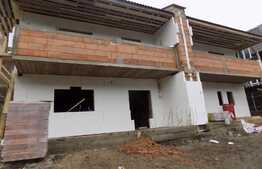 Vanzare duplex de 124 mp utili, teren de 200 mp! Zona de case!