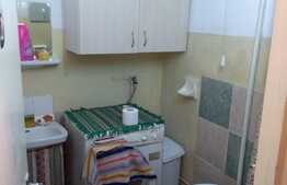 4 camere, 80 mp, decomandat, boxa la subsol,etaj intermediar, zona strazii Grigore Alexandrescu