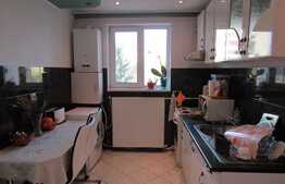 De vanzare 2 camere, decomandate, zona strazii Unirii 