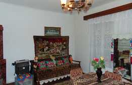 Vanzare casa individuala, 62 mp, 615 mp teren, zona de case