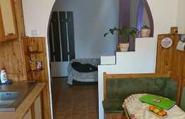 Apartament 2 camere, 45 mp, decomandat, zona strazii Primaverii