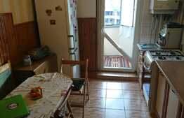 Apartament 2 camere, 45 mp, decomandat, zona strazii Primaverii